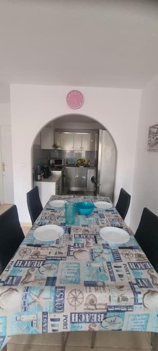 Bungalow Avec Piscine Torrevieja Kültér fotó