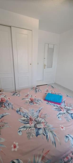 Bungalow Avec Piscine Torrevieja Kültér fotó